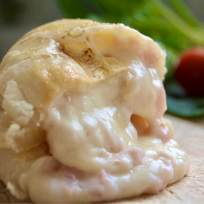 Empanada de Jamón y Queso