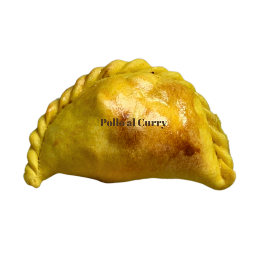 Pollo al curry empanada　カレーチキンのイエローエンパナーダ